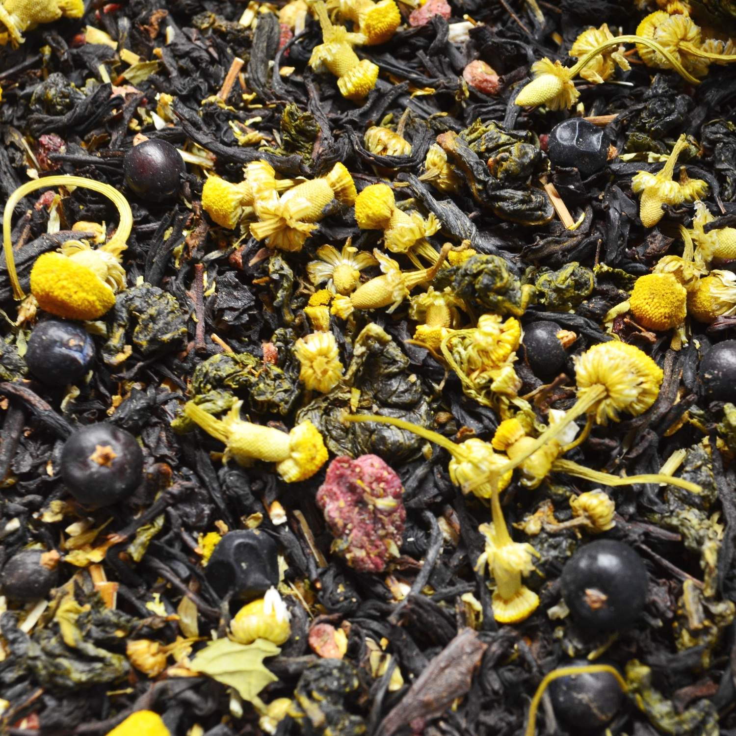 Чай "Здоровое пищеварение" смесь черного и зеленого чаёв с травами и ягодами
