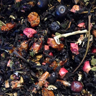 Чай "Таёжное озеро" чёрный байховый с ягодно-травяными добавками